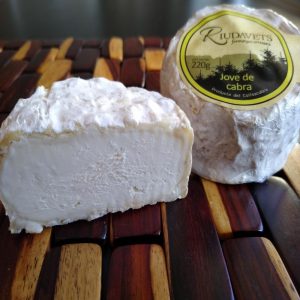 Formatge jove de cabra Riudavets