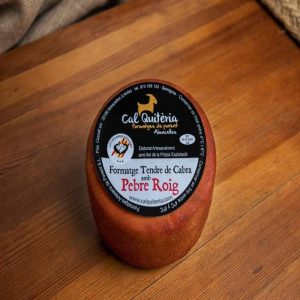 Formatge Tendre de Cabra amb Pebre vermell de Cal Quitèria