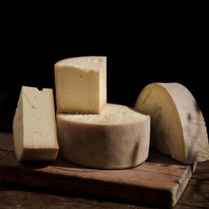 Formatge Clar dels Avalls